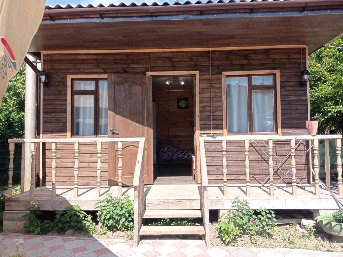 Домик Для Семьи Alakhadze Exterior photo
