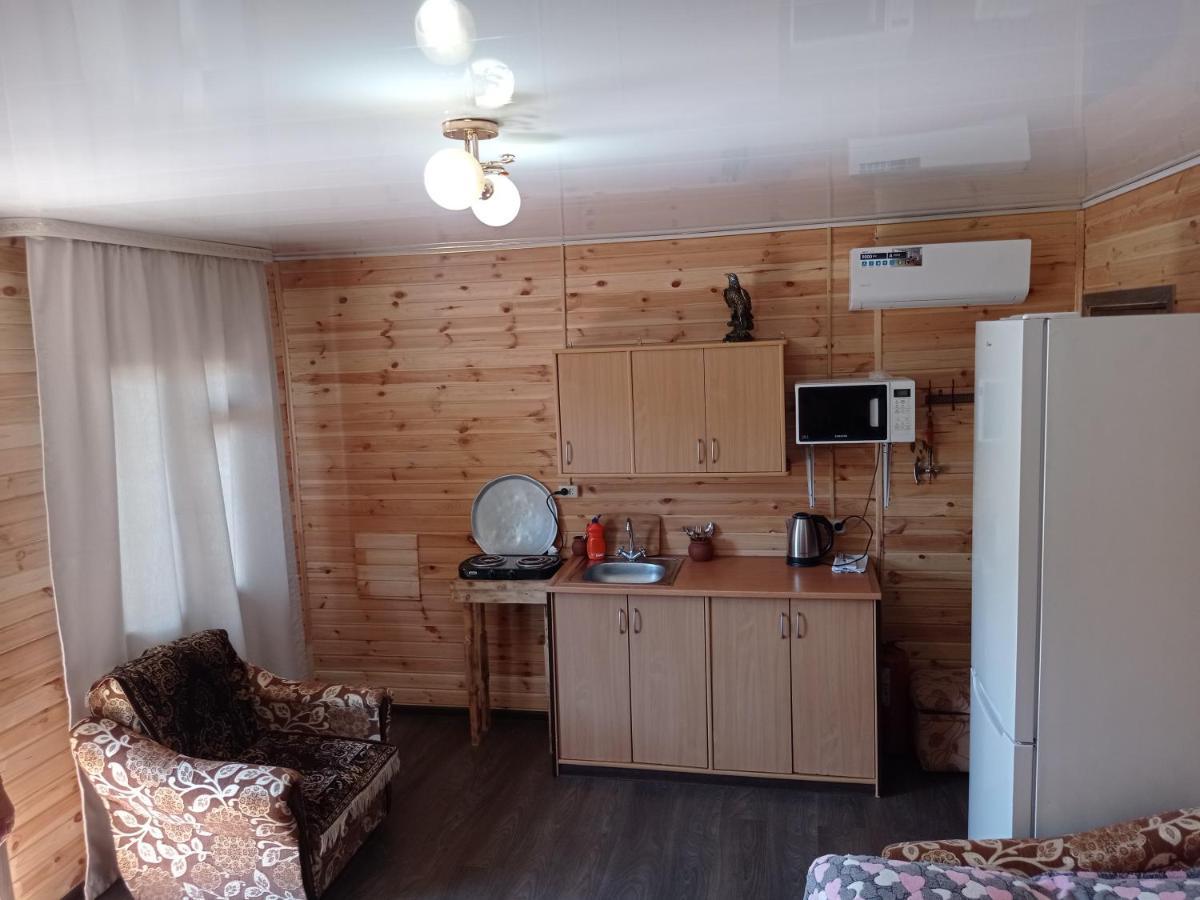 Домик Для Семьи Alakhadze Exterior photo