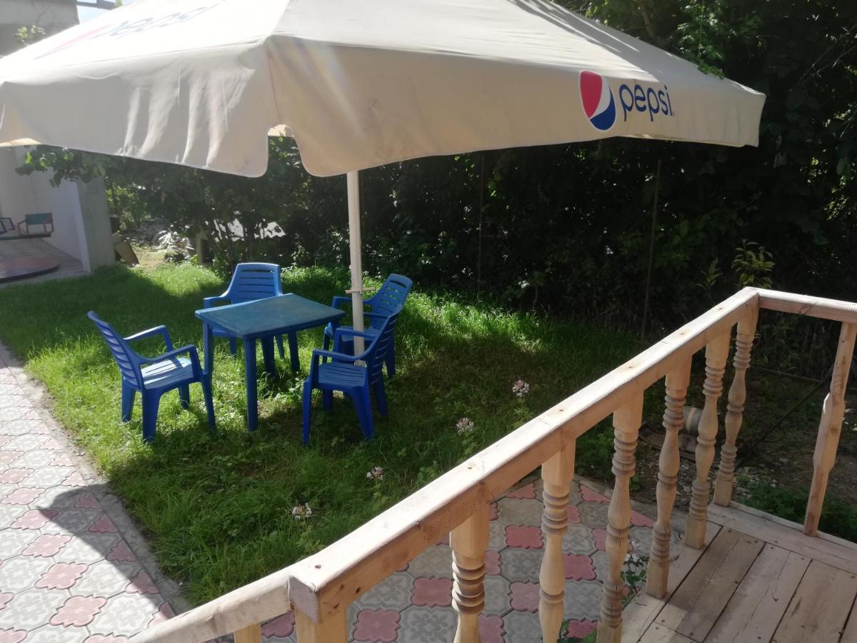 Домик Для Семьи Alakhadze Exterior photo